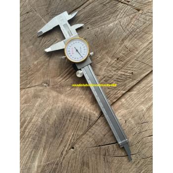 CHIX CARBON ÇELİK SAATLİ KUMPAS PASLANMAZ ÇELİK KUMPAS KUTULU 155MM