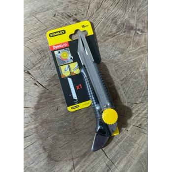 STANLEY MAKET BIÇAĞI FALÇATA 18MM YÜKSEK KALİTE MAKET BIÇAK 5ADET